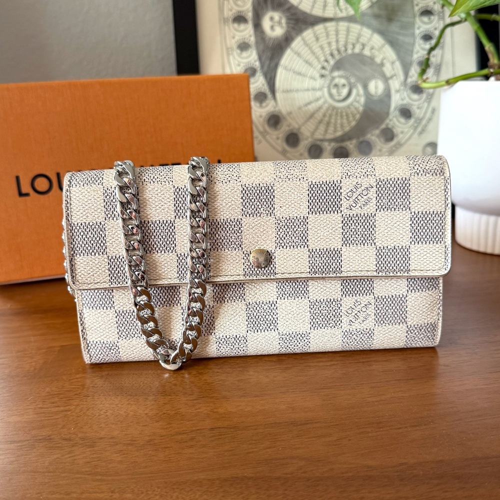 Louis Vuitton Cream and Gray Wallet